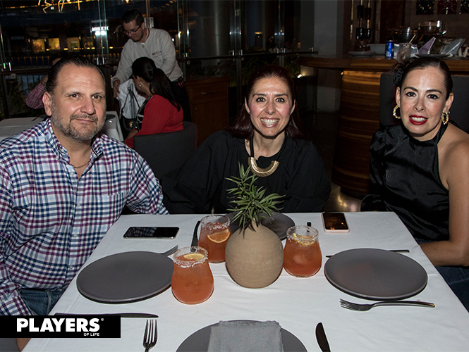 Enrique Villalobos, Ana María Arreola y Alejandra Michel Mexía
