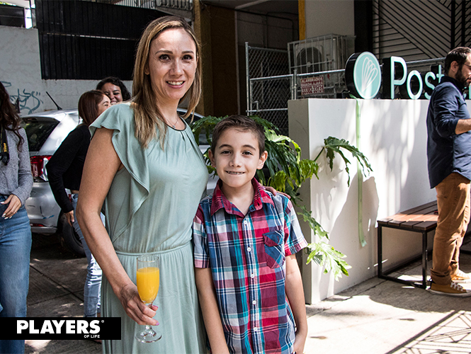 Gaby Becerra y Matías Gómez la postrería