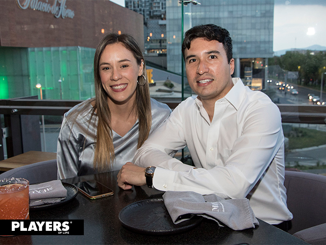Karen Araujo y Adrián Zapata Mexía