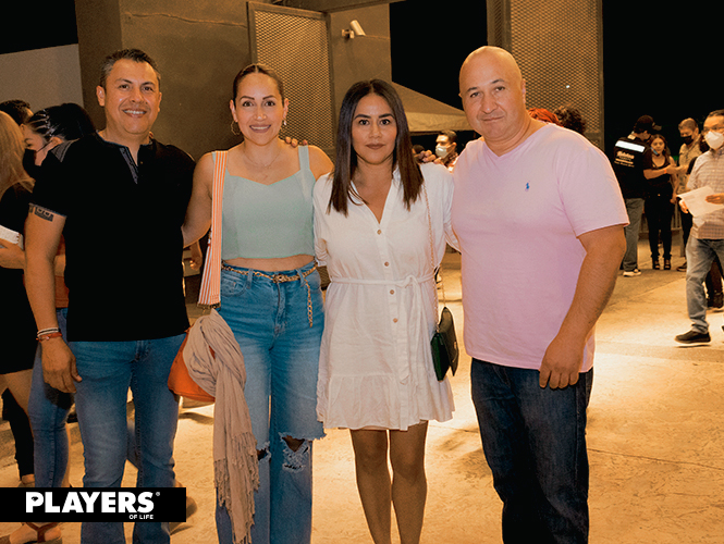 Jose Antonio, Claudia Olvera, Brenda Espinoza y Ramiro