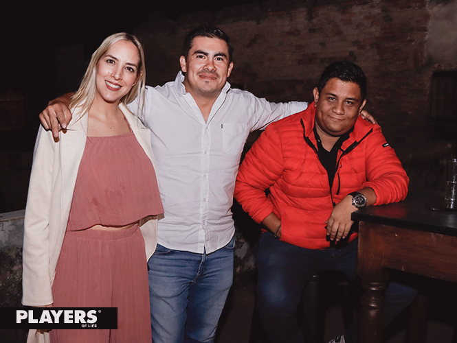 Liz Flores, Ricardo del Ángel y Jesús Retiz